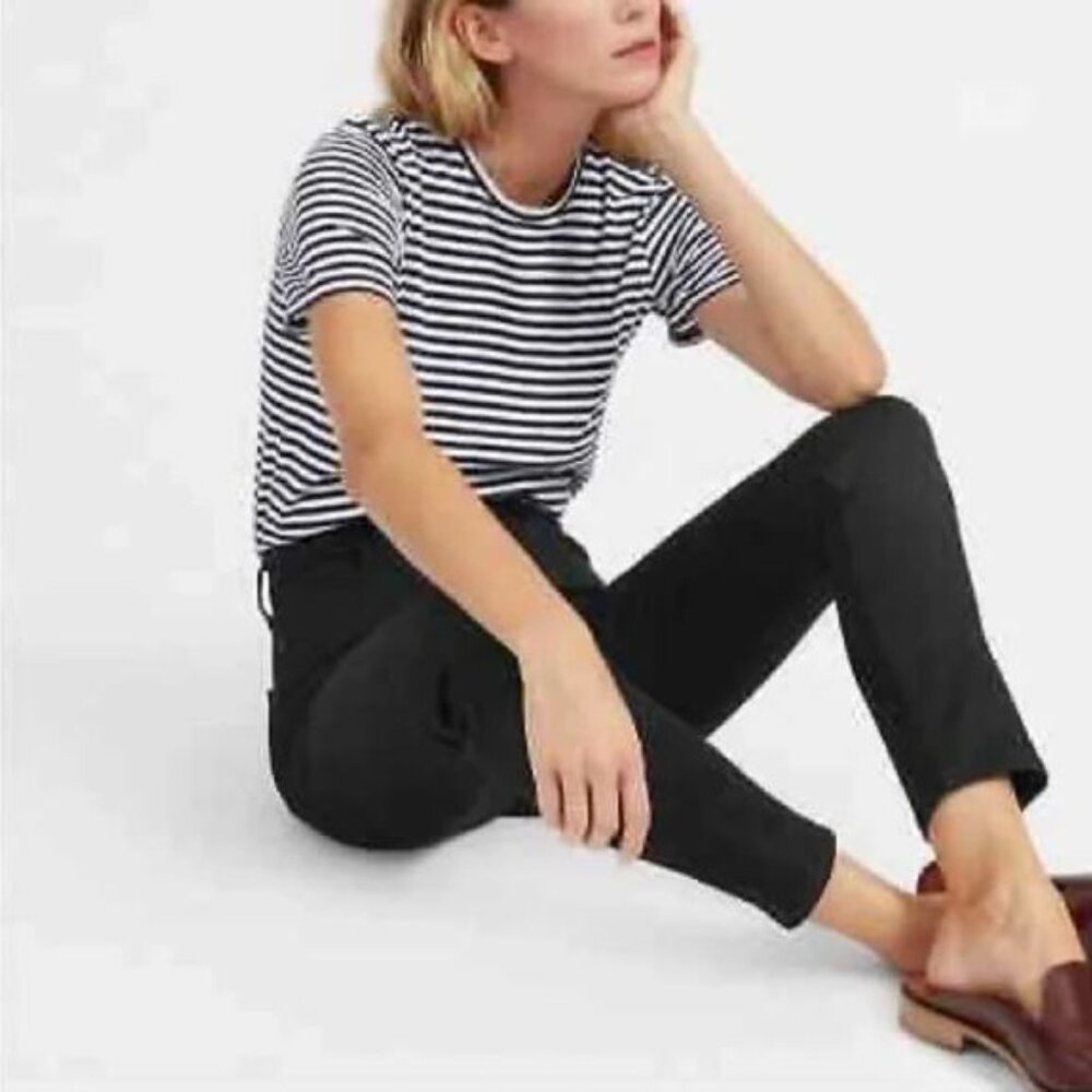 ✅ Everlane High Rise Straight-Leg Jean, Black (27 Ankle)